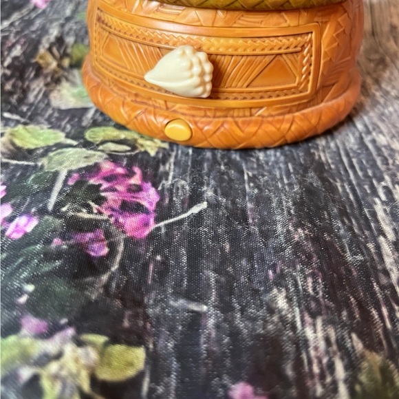 JAKKS Pacific Disney Moana's Musical Water Snow Globe and Jewelry Box WORKS 6" - Picture 5 of 12